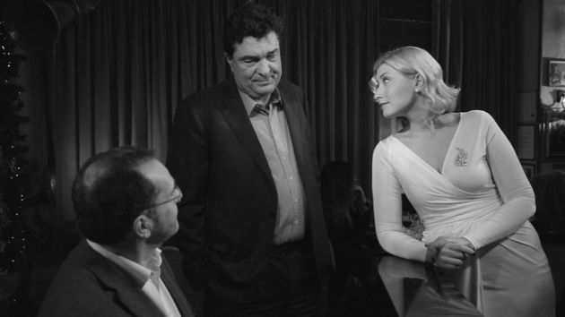 «Ιστορίες» για… τρεις