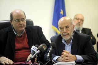 Συνεχίζεται ο Εθνικός Διάλογος αλλά… με ειδικές προσκλήσεις και φρούρηση