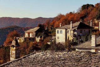 Αλλαγές στους όρους δόμησης για 13.000 μικρούς οικισμούς