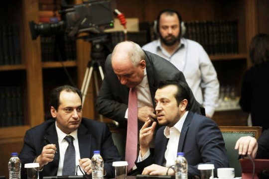 Πόλεμος για τον αριθμό των καναλιών