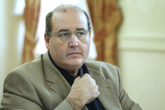 Πλασματικά κενά εκπαιδευτικών ή παραπλανητικά λόγια υπουργών