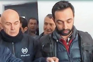 Αγροτοεπαναστάτες… καρφώνεστε