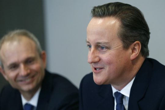 Συμφωνία στις Βρυξέλλες – Απομακρύνεται το Brexit