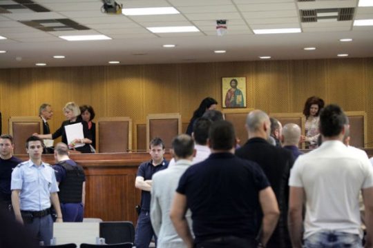 Άμεση συνέχιση της δίκης ζητούν οι συνήγοροι της οικογένειας Φύσσα