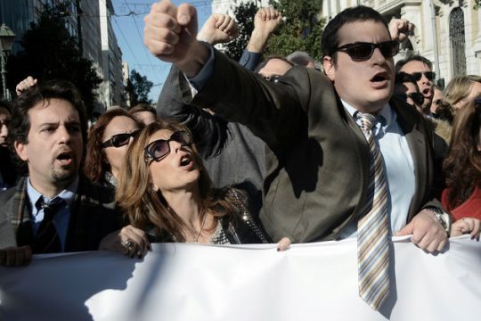 «Εκπτώσεις» και εισφορές