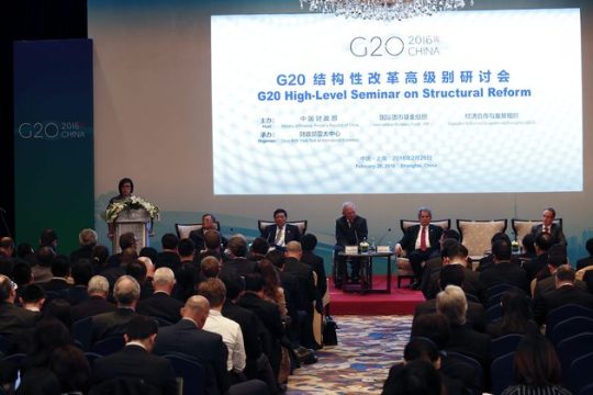 Βαβέλ απόψεων στη Σανγκάη
