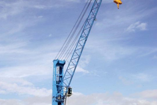 Στο εδώλιο 6 τελωνειακοί για διαφθορά