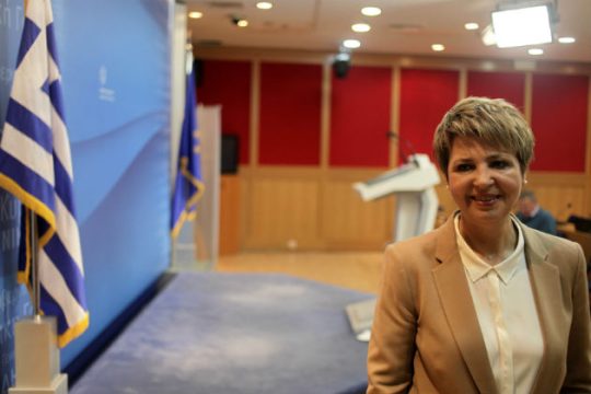Εξαντλητικός διάλογος «ναι», από μηδενική βάση «όχι»