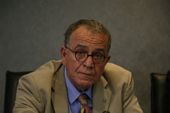 Φόβοι Μουζάλα για αρνητικές κινήσεις από την Ε.Ε.