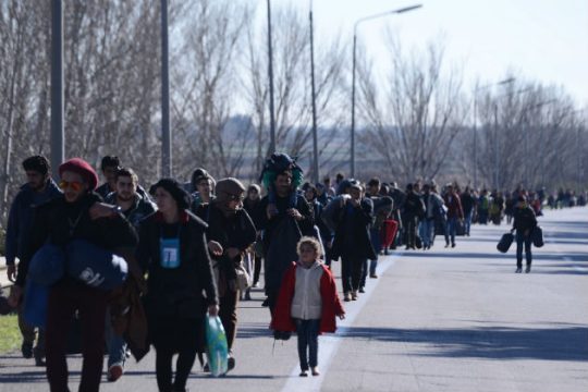 Αναζητώντας κατάλυμα για τους πρόσφυγες