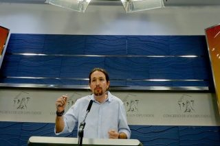 Τρίγωνο… πολιτικής φαντασίας