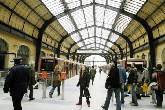 Συμπλοκές στον Πειραιά μετά τη διαμαρτυρία για το Σχιστό
