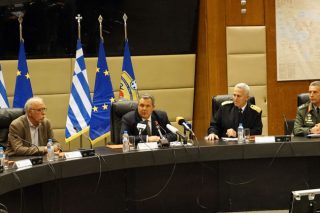 Με «μαέστρο» τον στρατό