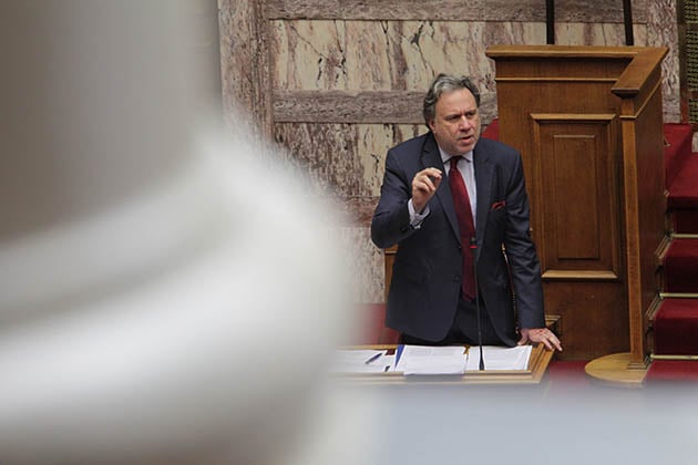 Διάψευση Κατρούγκαλου για τις μειώσεις κύριων συντάξεων