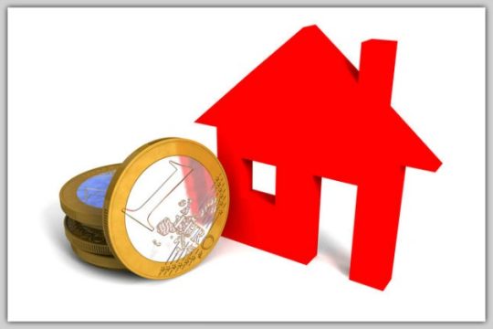 Τραπεζικά παιχνίδια με τις επικαιροποιήσεις «κόκκινων» δανείων