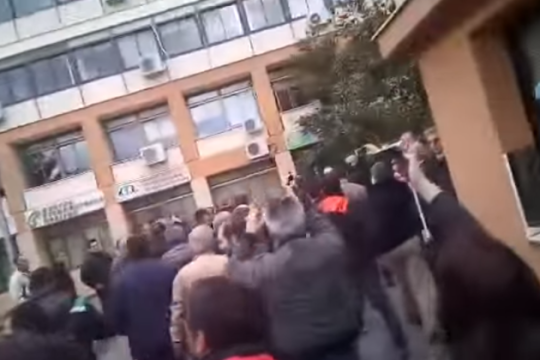 Αγρότες κατά βουλευτών ΣΥΡΙΖΑ στην Κοζάνη