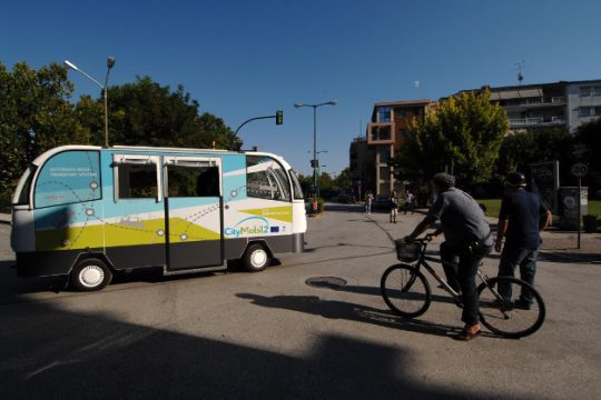 «Κόκκινο» στο Λεωφορείο Χωρίς Οδηγό