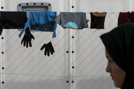 Στρατός εναντίον προσφύγων και στη Βουλγαρία