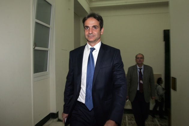 Εύσημα στην Κύπρο, επίθεση στον ΣΥΡΙΖΑ