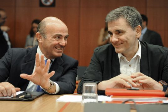 Στη μέγγενη του Eurogroup το ασφαλιστικό