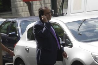 Πλήρωσε και γλίτωσε τη δίωξη