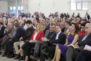 Τέλος συνεδρίου, αρχή διαλόγου