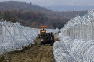 Πορεία προς το άγνωστο με βάρκα τα… συμφέροντα