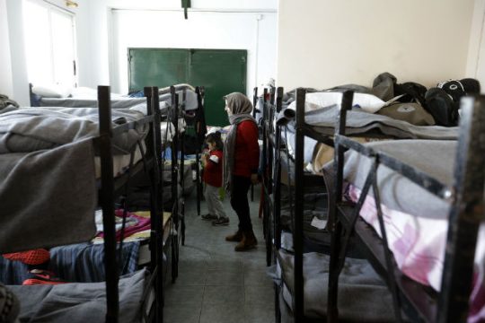 Οταν το πρωί χτυπούν την πόρτα σου…