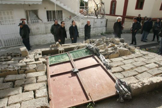 Παλιά σπίτια τα μεγαλύτερα «θύματα»