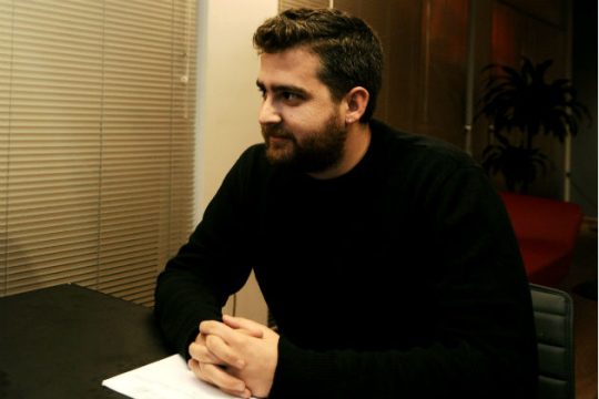 Ιάσων Σχινάς-Παπαδόπουλος: Μήνυση για πλαστό λογαριασμό στο Υoutube