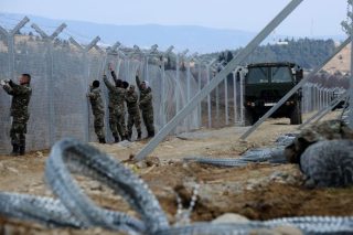 Ναι στους πρόσφυγες… όχι στους μετανάστες