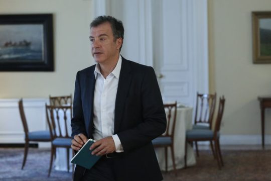 Κυματισμοί στο Ποτάμι από το προξενιό στην Κεντροαριστερά