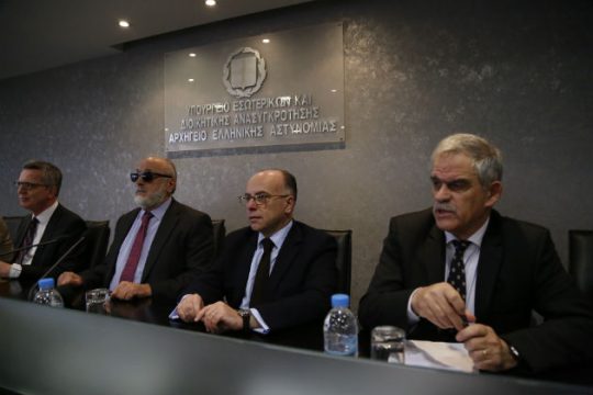 Τι συμφώνησαν στην τριμερή Ελλάδας-Γερμανίας-Γαλλίας για το προσφυγικό