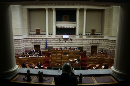 Επικρίνει την κυβερνητική πολιτική η αντιπολίτευση