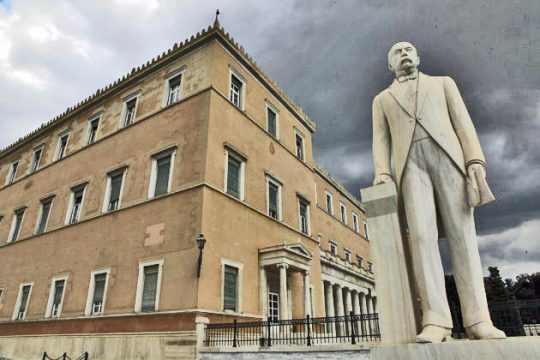 Επανακατάθεση του «παράλληλου προγράμματος»