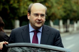 «Το πρόγραμμα της Ν.Δ. δεν θα έχει μεγάλα λόγια και πολιτικές σαπουνόφουσκες»