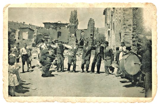 Πού είναι τα ερείπια;