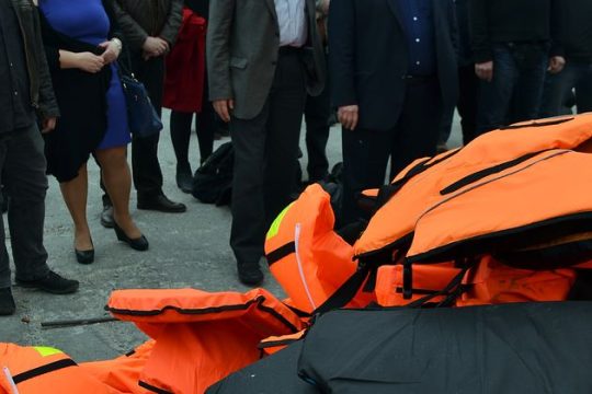 Το ΚΚΕ κοντά στους πρόσφυγες