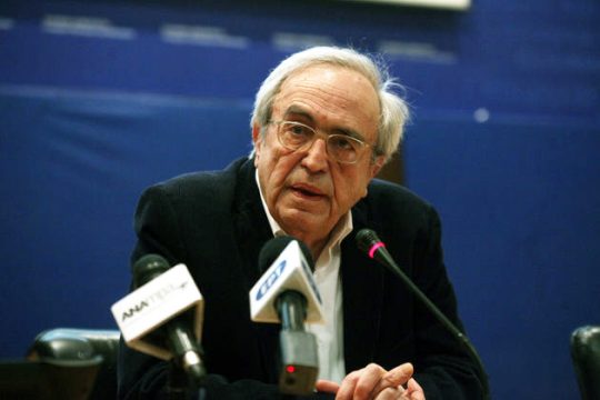 Ο Φαμπρ έρχεται, ο Λιβαθινός μένει