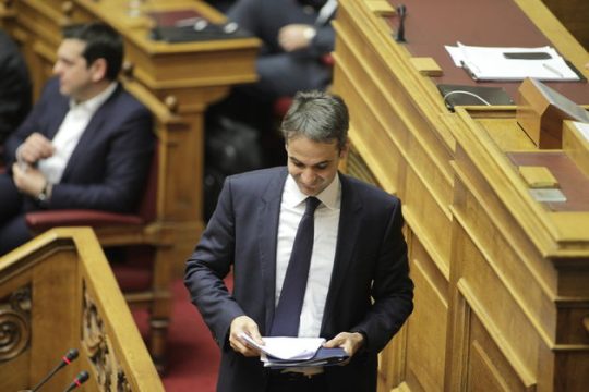Τώρα «πυροβολεί», μετά θα… γαζώσει