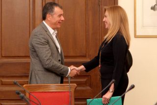 Ραντεβού στα… φανερά