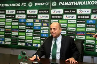 «Βάζει πλάτη» και δίνει εξηγήσεις ο Αλαφούζος