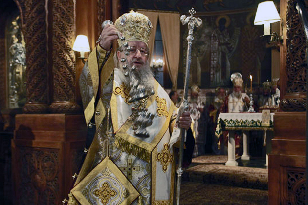 Φίλης σε Άνθιμο: Δεν σχεδιάζονται θρησκευτικοί διωγμοί