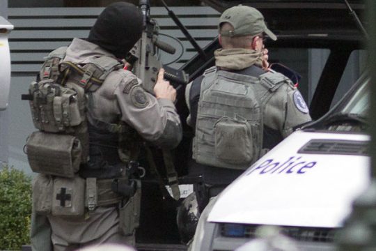 Οι Βρυξέλλες… ξανά στο χακί