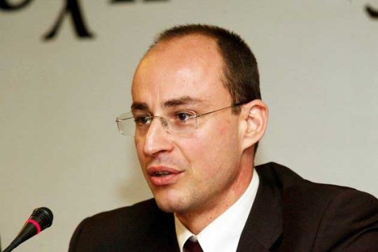 Δημοκρατική Συμπαράταξη κατά Μπουλούκου