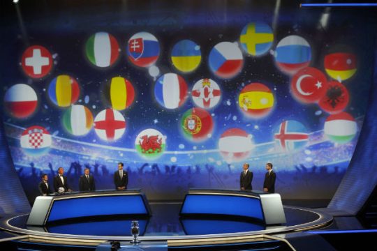 DW: Πόσο ασφαλές θα είναι το Euro 2016;
