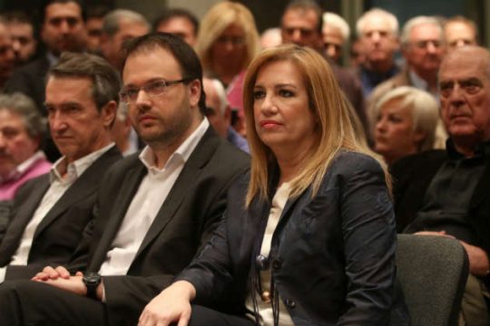 «Ο Πάνος Καμμένος εκβιάζει την πιο δύσκολη ώρα»