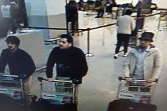 Ο άνθρωπος με το καπέλο ήταν… άλλος!