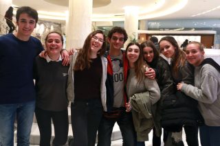 Οταν η κλασική Παιδεία γίνεται πράξη αλληλεγγύης
