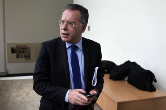 Για ερασιτεχνισμό κατηγορεί την κυβέρνηση ο Κουμουτσάκος